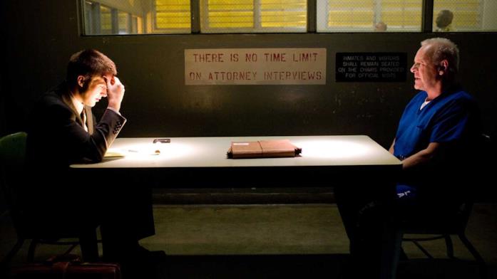 Beachum e Crawford a confronto in una scena de Il caso Thomas Crawford Una scena tratta dal film Il caso Thomas Crawford