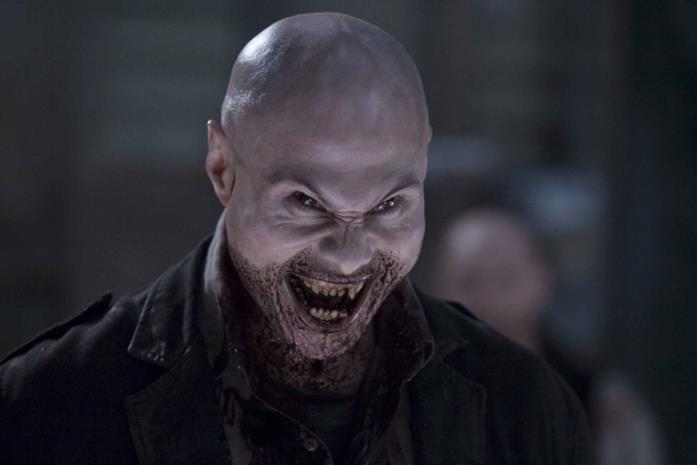 Uno dei vampiri visti in 30 giorni di buio Una scena del film di 30 giorni di buio, con uno dei famelici vampiri