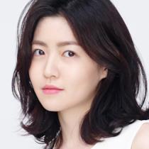 Shim Eun-kyung