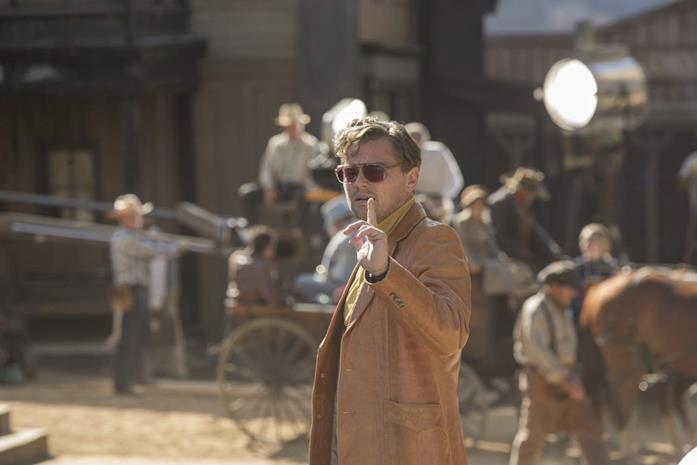 C'era una volta a Hollywood, una scena memorabile è stata improvvisata sul set Leonardo DiCaprio sul set del film C'era una volta a Hollywood