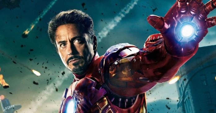 Un primo piano di Tony Stark/Iron Man nel poster di The Avengers