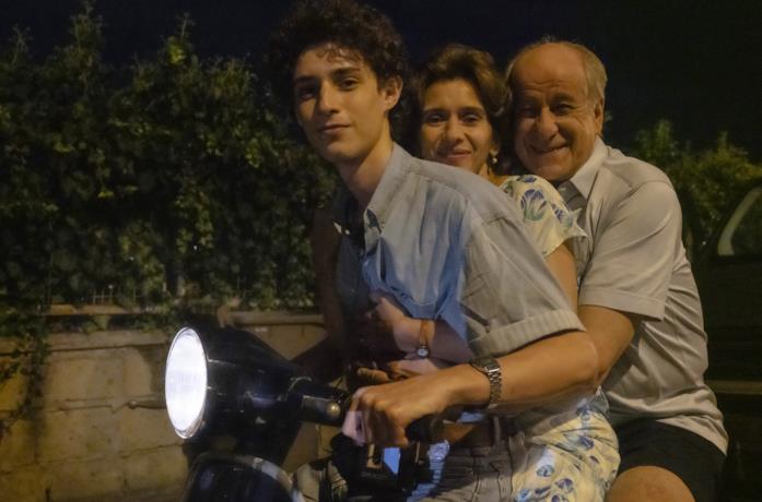 La famiglia Schisa in motorino