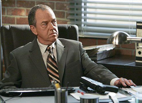 Virgil Minelli, ex capo del CBI in The Mentalist Virgil Minelli, personaggio di The Mentalist