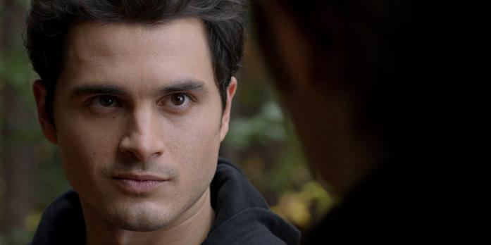 Michael Malarkey nel ruolo del vampiro Enzo in The Vampire Diaries Michael Malarkey presta il volto a Enzo in The Vampire Diaries