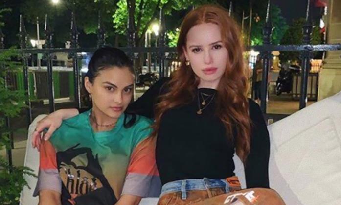 Camila Mendes e Madelaine Petsch Le star di Riverdale Camila Mendes e Madelaine Petsch
