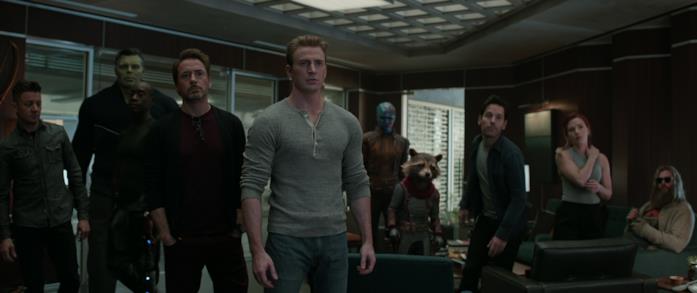 Gli eroi sono pronti alla missione più impegnativa e importante di tutte cast avengers endgame prima viaggio nel tempo