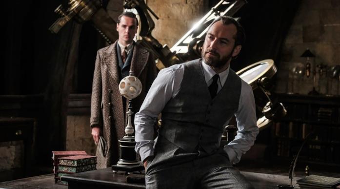 Animali Fantastici: I Crimini di Grindelwald Jude Law nei panni del giovane Albus Silente