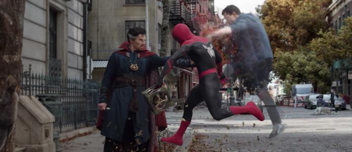 Spider-Man: No Way Home, i costumi di Peter Parker Spider-Man e Doctor Strange