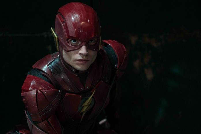 Ezra Miller come Flash in Justice League