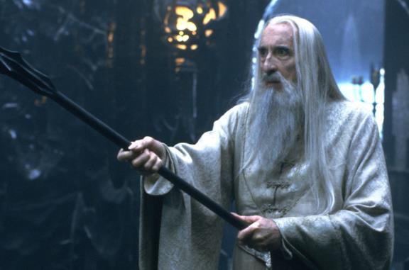 Christopher Lee nel ruolo di Saruman il Bianco