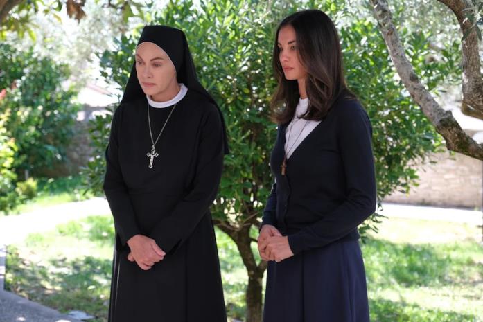 Tutte le fiction Rai attese nel 2021 Elena Sofia Ricci e Francesca Chillemi in Che Dio ci aiuti 6