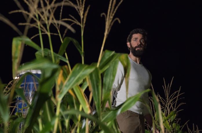 John Krasinski in una scena del film A Quiet Place