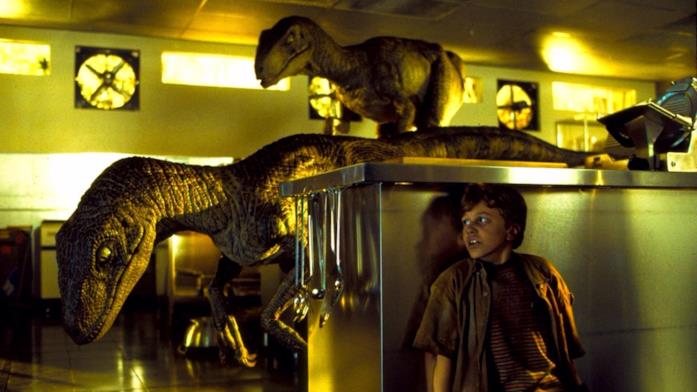 I Velociraptor nella scena della cucina in Jurassic Park I raptor torneranno in Dominion