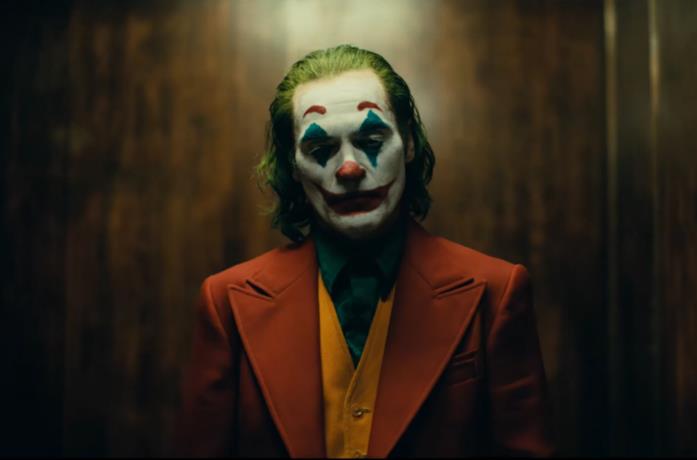 Un'immagine di Joaquin Phoenix nei panni di Joker