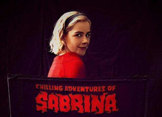 Kierman Shipka nei panni di Sabrina Spellman