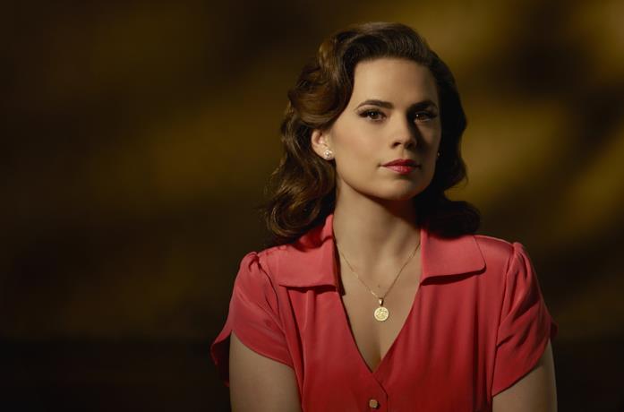 Hayley Atwell è Peggy Carter
