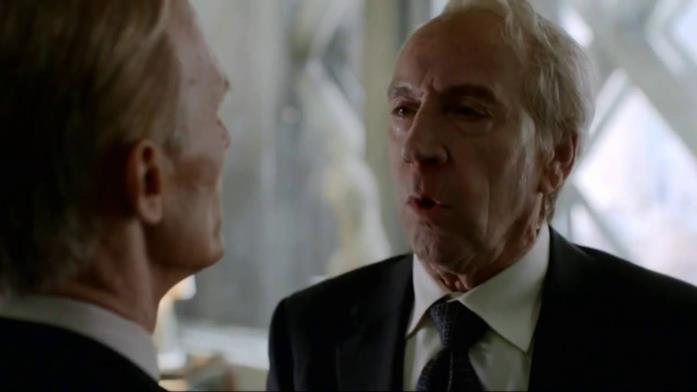 Jonathan Hyde interpreta il miliardario Eldritch Palmer Eldritch Palmer è interpretato dall'attore Jonathan Hyde
