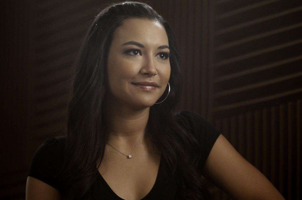 Naya Rivera in un episodio della serie Glee