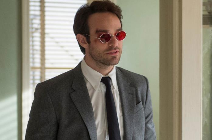 Charlie Cox nei panni di Matt Murdock in Daredevil