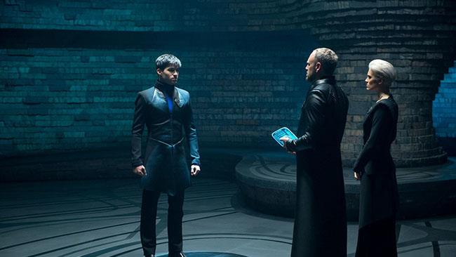 Seg-El al cospetto dei genitori in Krypton