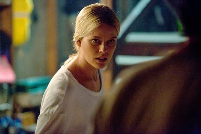 Alice Eve Alice Eve in una scena di Replicas