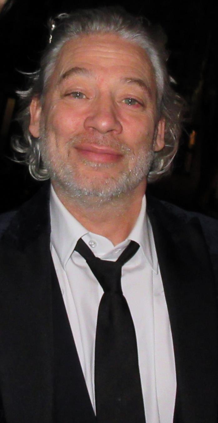 Dexter Fletcher dirigerà un film sullo scagnozzo di Dracula Dexter Fletcher dirigerà un film sullo scagnozzo di Dracula, Renfield