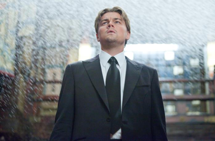 Leonardo DiCaprio in una scena del film Inception