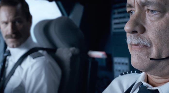 Tom Hanks in una scena di Sully