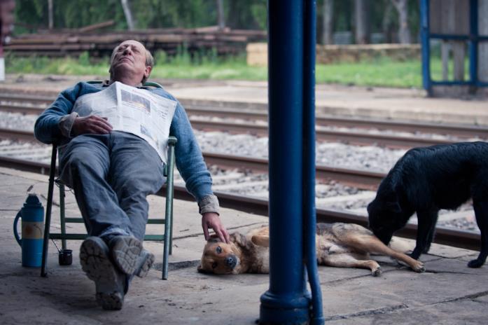 La stazione abbandonata di Ulsina Uno dei protagonisti lavora alla stazione abbandonata di Ulsina