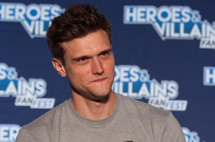 Hartley Sawyer a Heroes & Villains