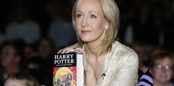 La scrittrice J.K. Rowling