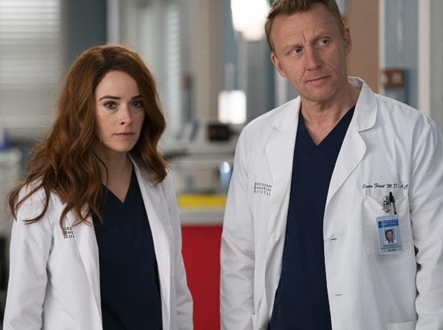 Owen e sua sorella Megan in Grey's Anatomy Megan Hunt torna in Grey's Anatomy 18
