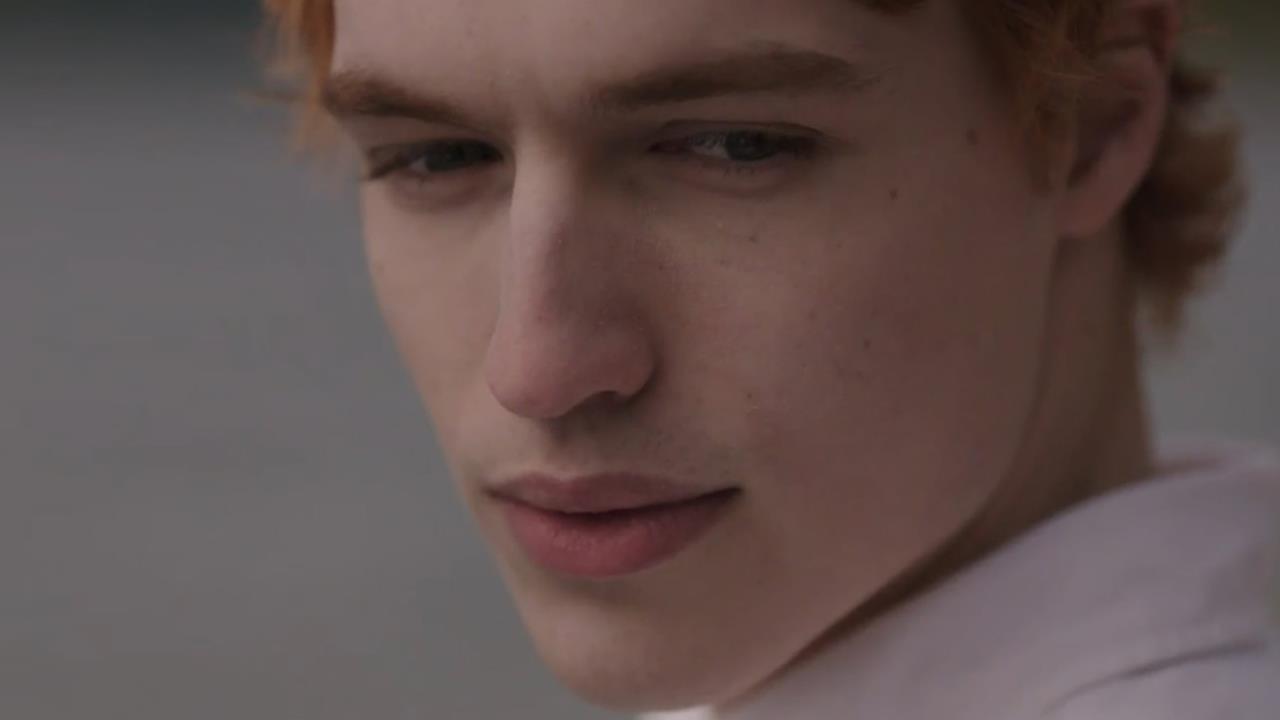 Chi ha ucciso Jason Blossom? Il finale della prima stagione di Riverdale Chi ha ucciso Jason Blossom? Il finale della prima stagione di Riverdale
