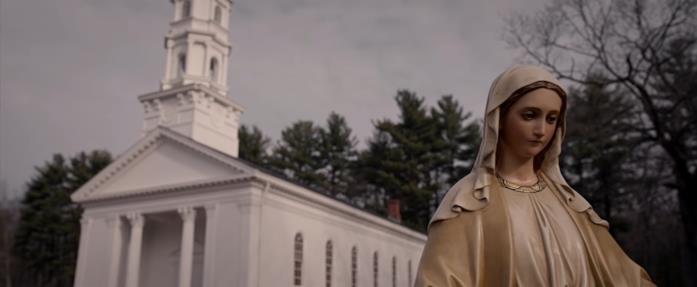 Il sacro male, il film horror tratto da Shrine di James Herbert Una scena del film Il sacro male