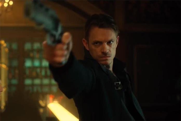 Joel Kinnaman Joel Kinnaman è Takeshi Kovacs