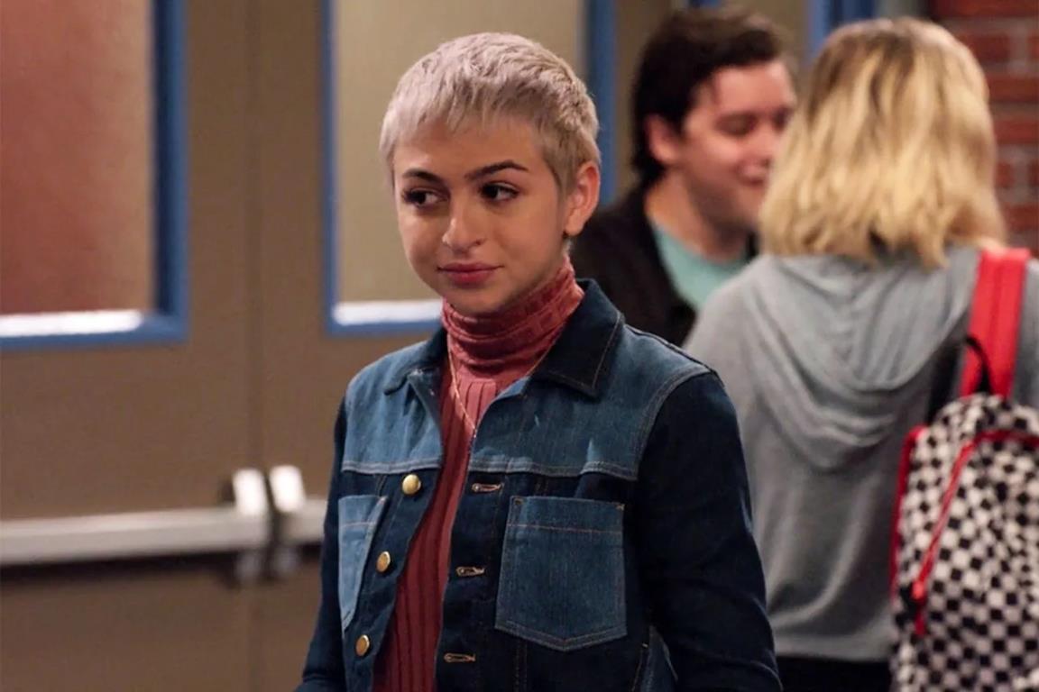 Josie Totah in una scena di Saved by the bell