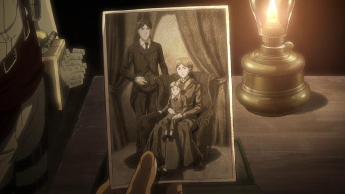 L'attacco dei giganti La foto della famiglia di Grisha