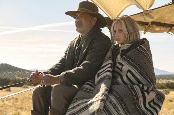 Tom Hanks e Helena Zengel in Notizie dal mondo