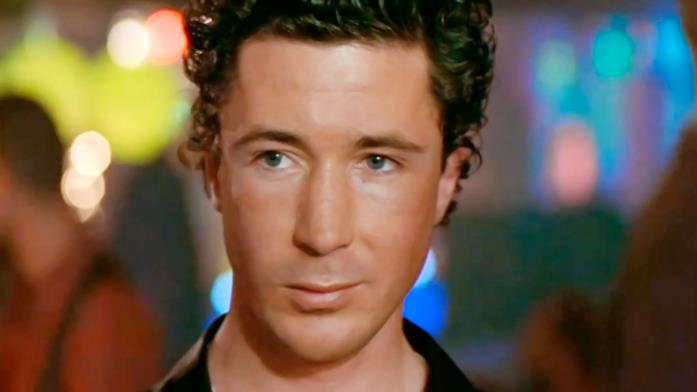 Aidan Gillen in una scena di Queer as Folk UK Aidan Gillen nel ruolo di Stuart in Queer as Folk UK