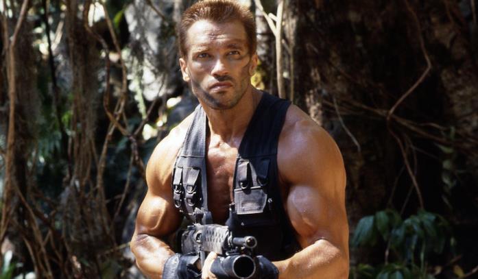 Arnold Schwarzenegger in una scena del film