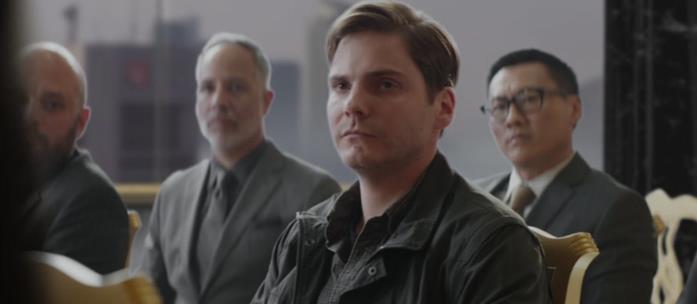 Zemo sarebbe dovuto comparire nel primo Captain America Barone Zemo in una scena de Il primo Vendicatore