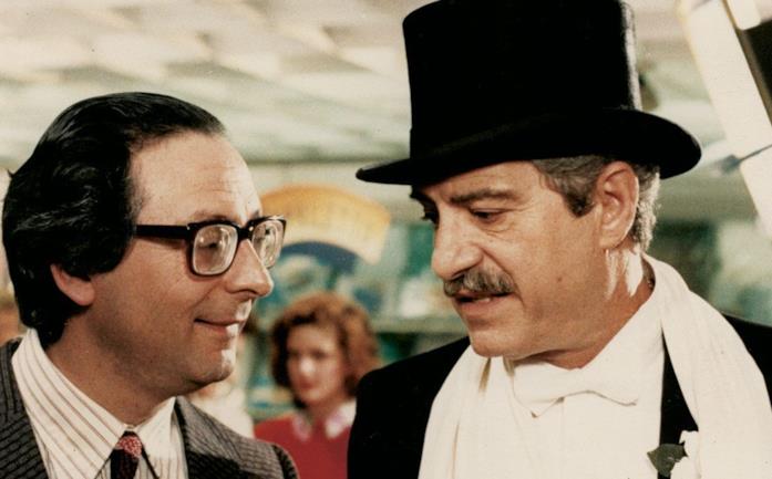 Nino Manfredi e Leo Gullotta in una scena del film