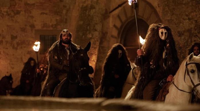 Luna Nera, la terza serie italiana di Netflix La caccia alle streghe è aperta in Luna Nera