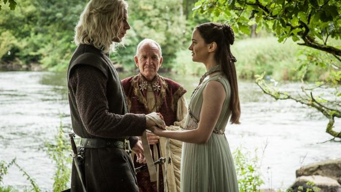 Game of Thrones 8: che ne sarà di Jon Snow e Daenerys? I genitori di Jon Snow in una scena di Game of Thrones