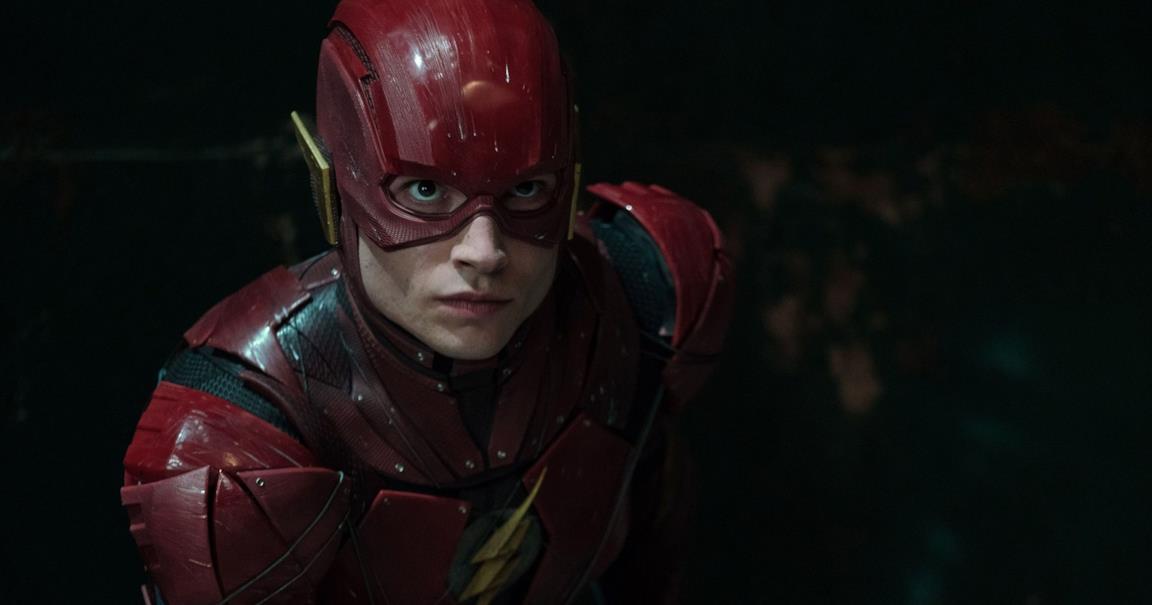 Ezra Miller nei panni di The Flash
