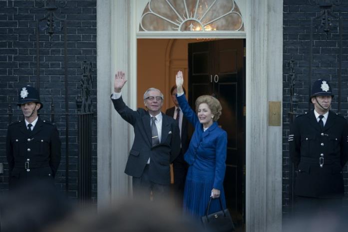 Margaret Thatcher, interpretata da Gillian Anderson in The Crown 4 Gillian Anderson in The Crown 4