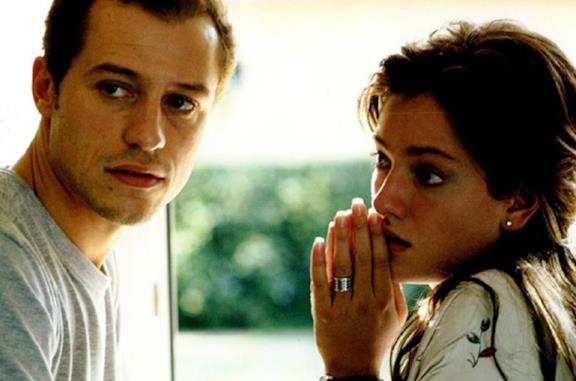 Stefano Accorsi e Giovanna Mezzogiorno in L'ultimo bacio