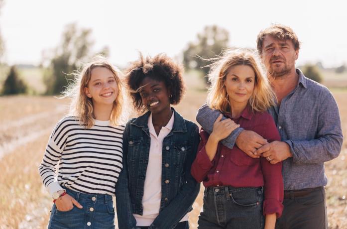 Il cast del film Un fragile legame