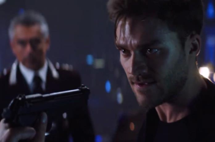 Il talento del Calabrone, il trailer ufficiale Lorenzo Richelmy nel trailer del film