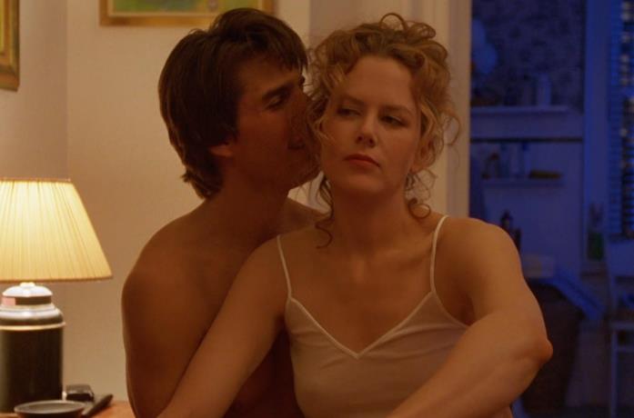 Nicole Kidman e Tom Cruise durante una scena di Eyes Wide Shut